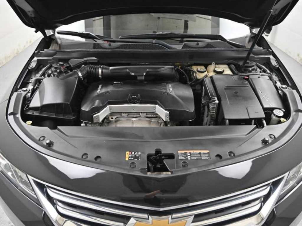 Chevrolet Impala - Vista 6