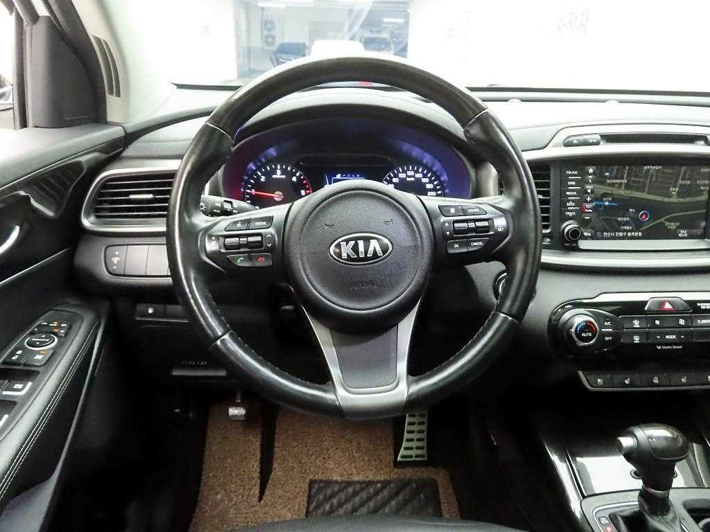 KIA Sorento - Vista 6