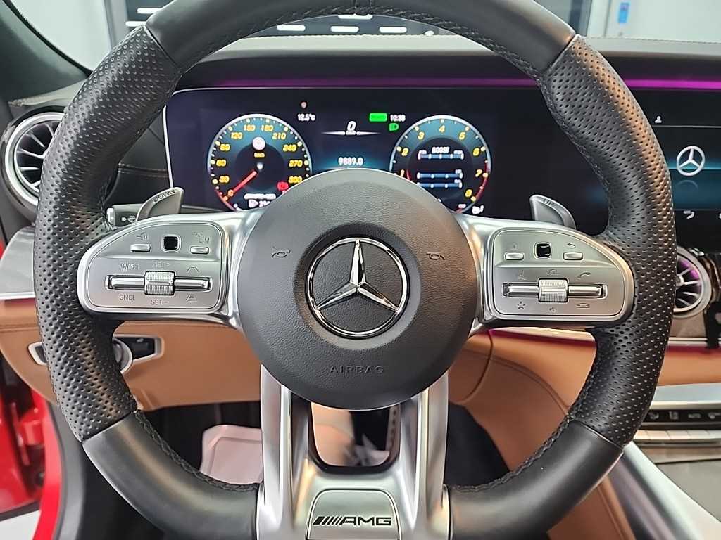 Mercedes Benz AMG GT - Vista 9