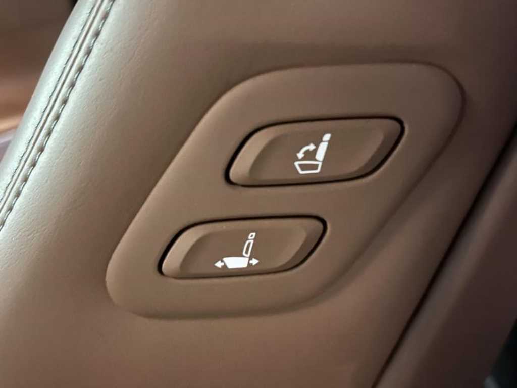 Genesis GV70 2023 Blanco - Importación desde Corea - HF Imports Iquique - Foto 17