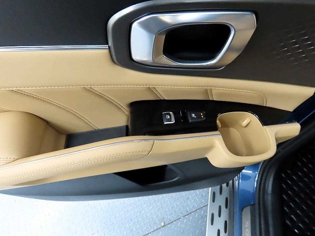 KIA Sorento - Vista 12