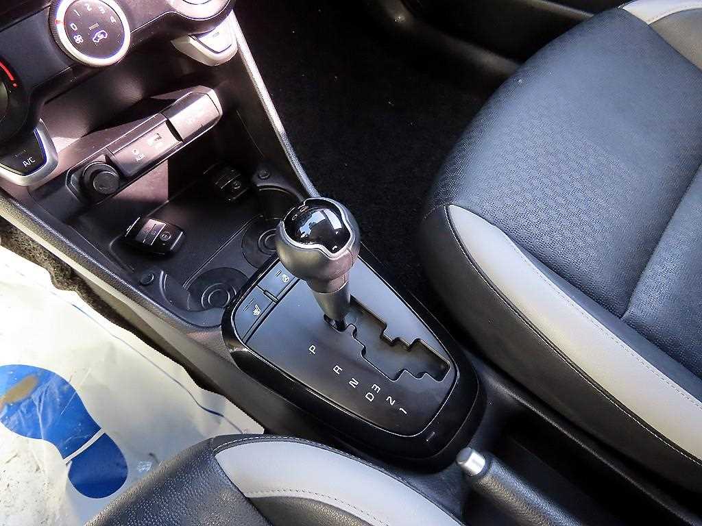 KIA Morning - Vista 10