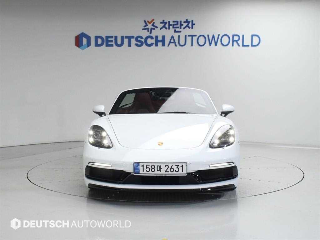 Porsche 718 - Vista 4