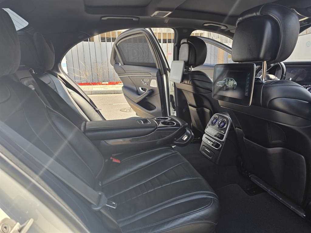 Mercedes Benz S Class - Vista 9