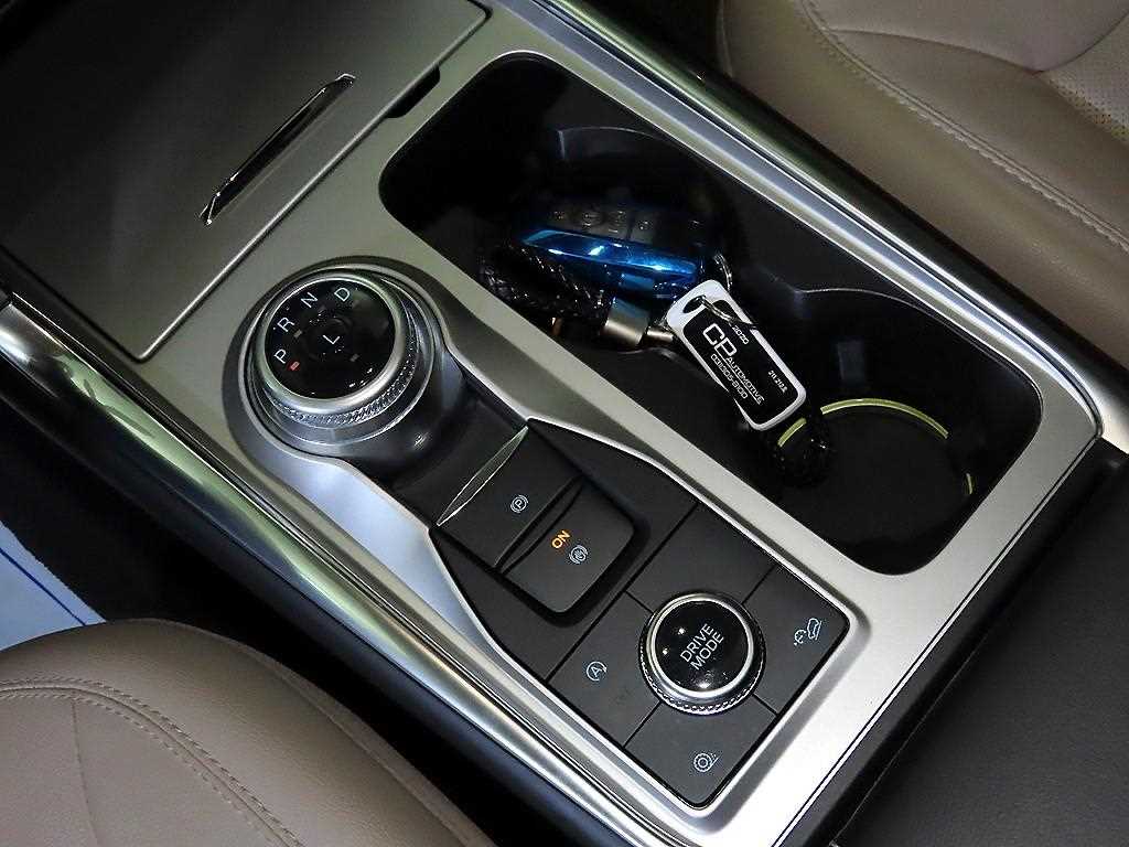 Ford Explorer - Vista 12