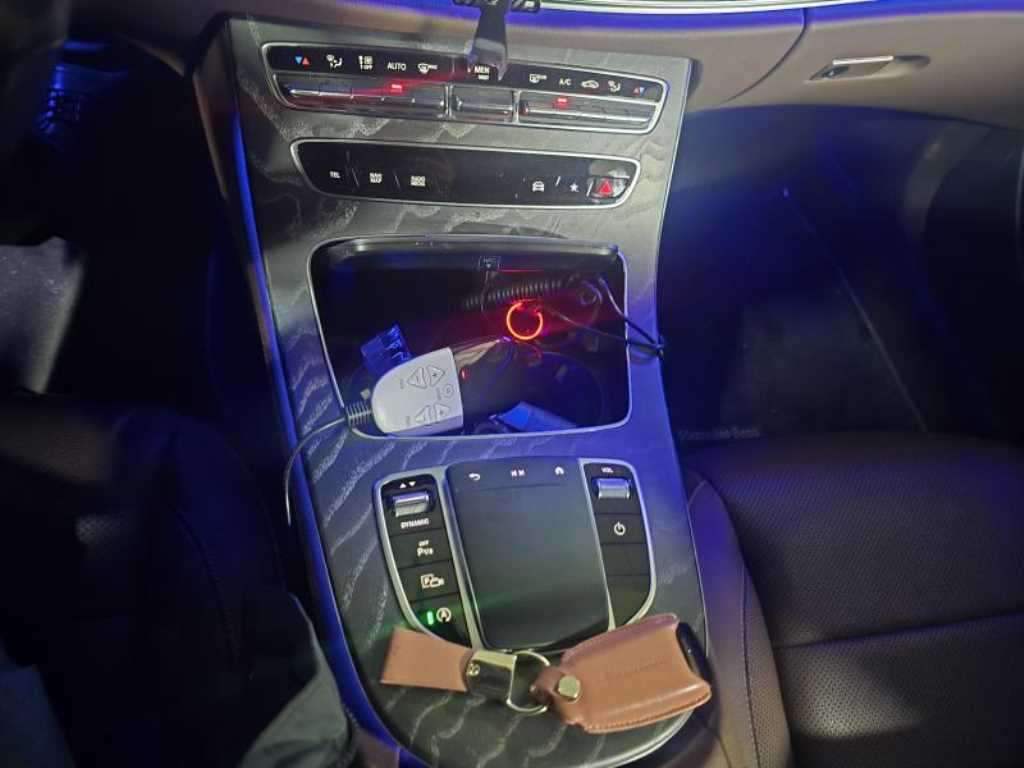 Mercedes Benz E class 2022 Gris - Importación desde Corea - HF Imports Iquique - Foto 13