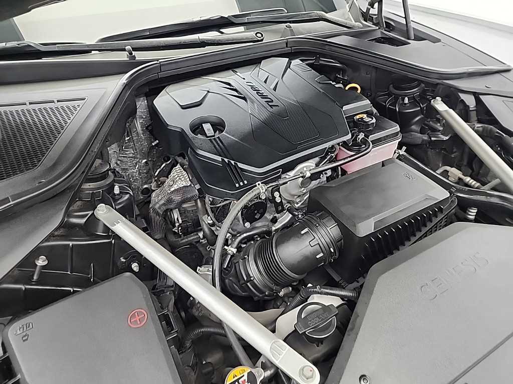 Genesis G80 - Vista 5