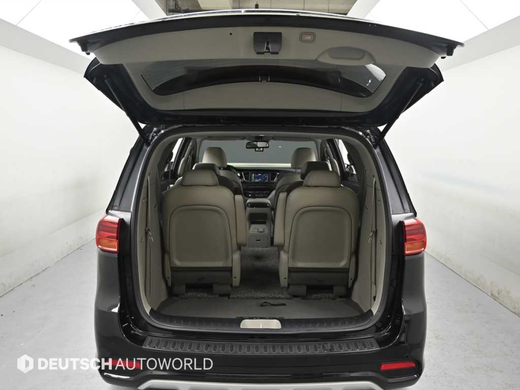 KIA Carnival 2019 Negro - Importación desde Corea - HF Imports Iquique - Foto 19