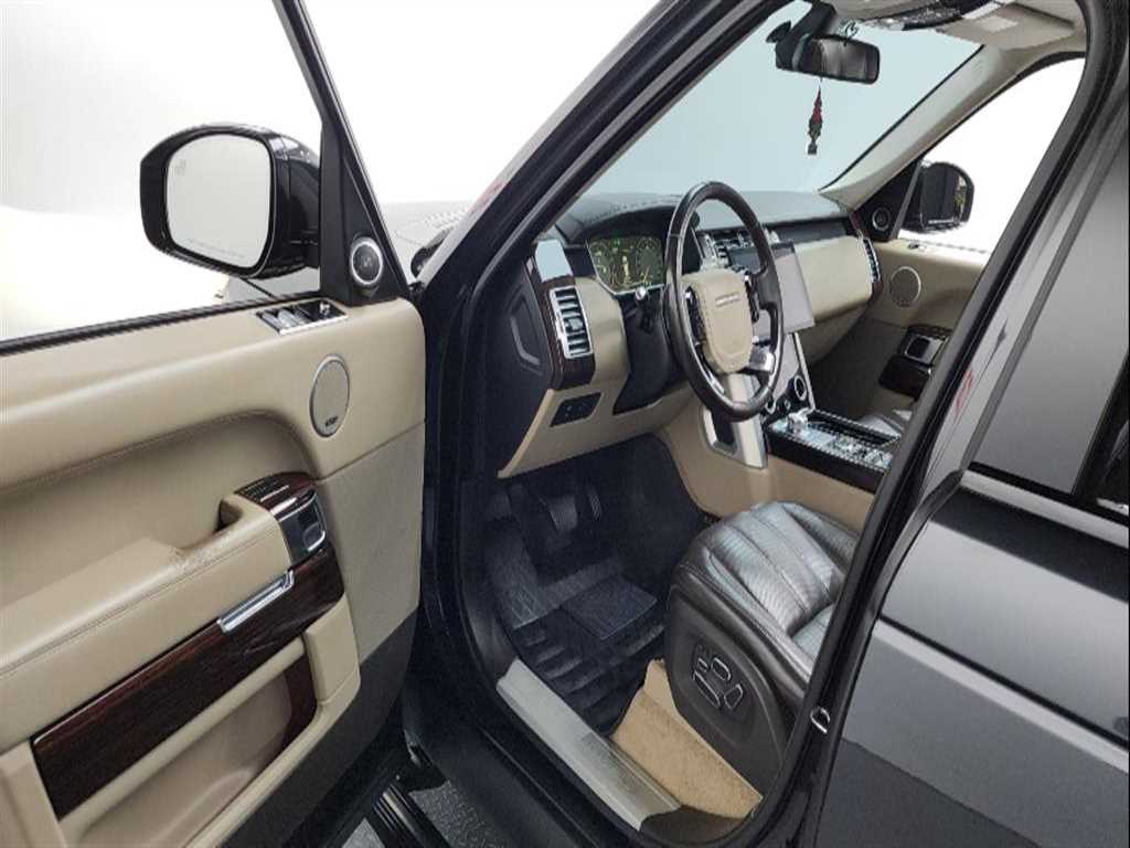 Land Rover Range Rover - Vista 8