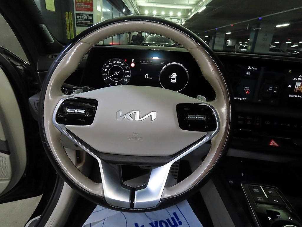 KIA K8 - Vista 8