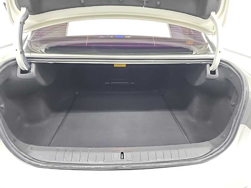 SAMSUNG SM5 2011 Blanco - Importación desde Corea - HF Imports Iquique - Foto 19