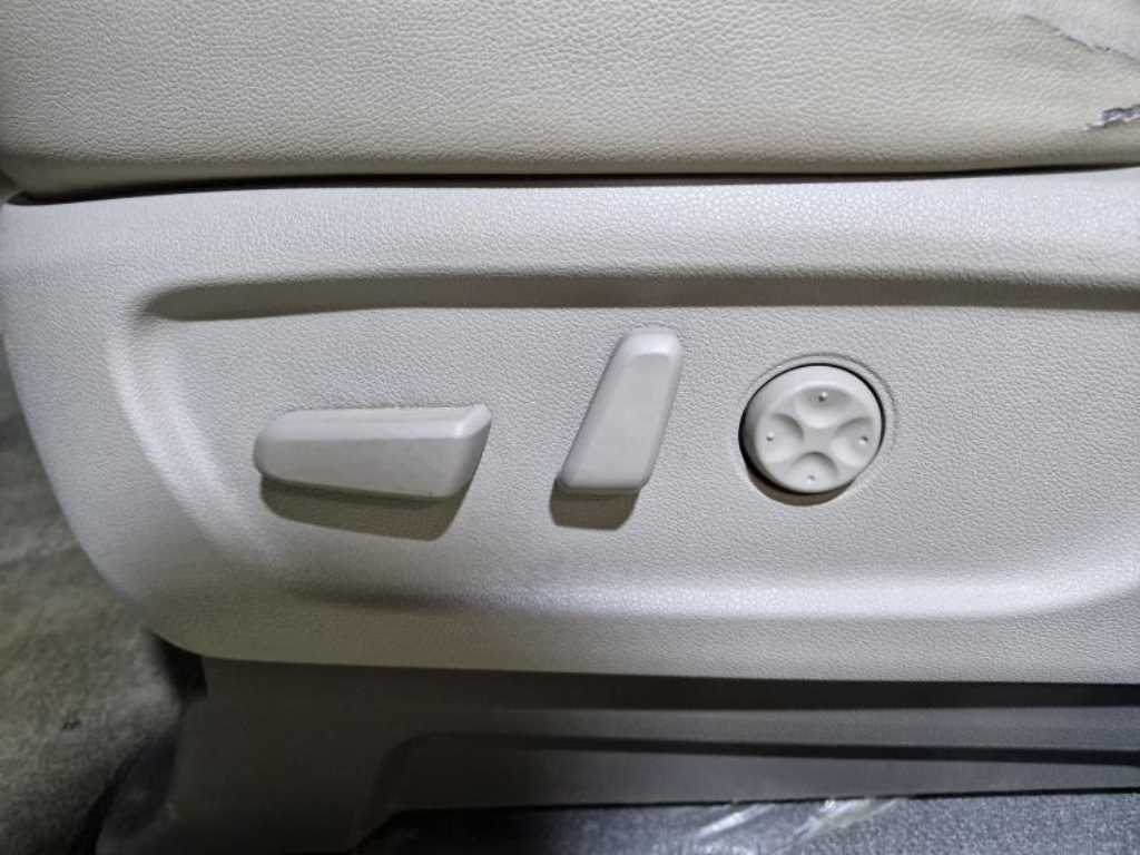 KIA Carnival 2015 Blanco - Importación desde Corea - HF Imports Iquique - Foto 13