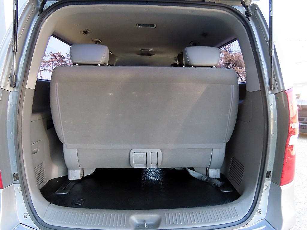 HYUNDAI Starex 2015 Plateado - Importación desde Corea - HF Imports Iquique - Foto 17