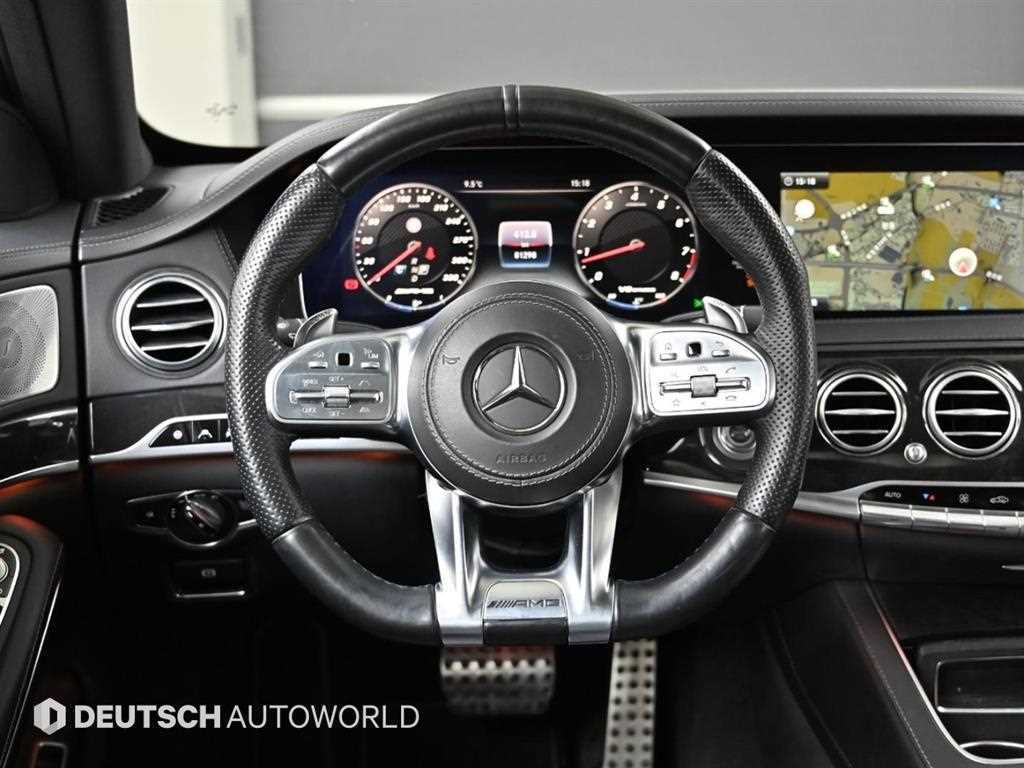 Mercedes Benz S Class - Vista 12