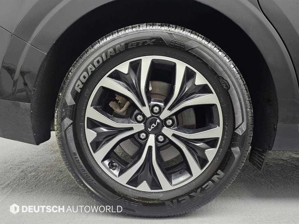 KIA Carnival - Vista 5