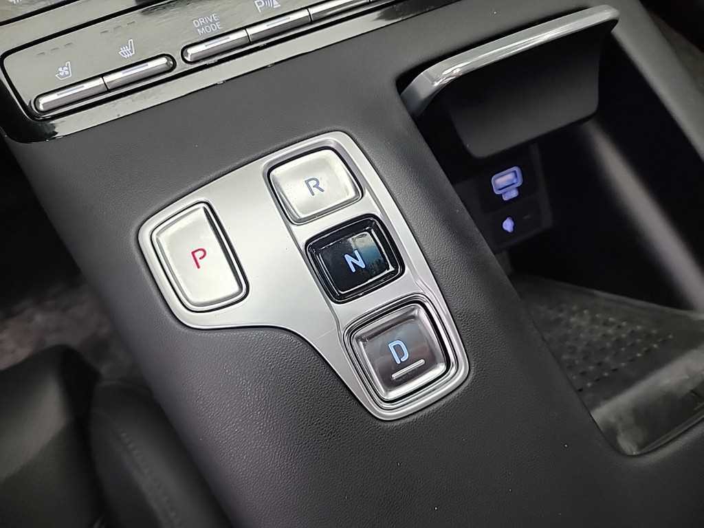 HYUNDAI Grandeur - Vista 8