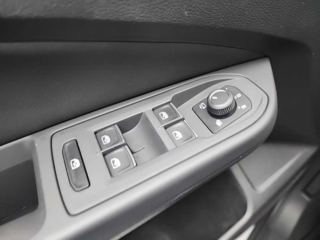 Volkswagen Golf 2024 Blanco - Importación desde Corea - HF Imports Iquique - Foto 16