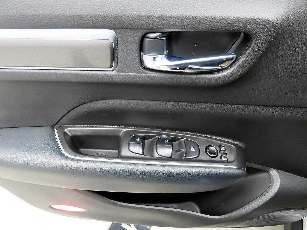 SAMSUNG QM6 - Vista 11