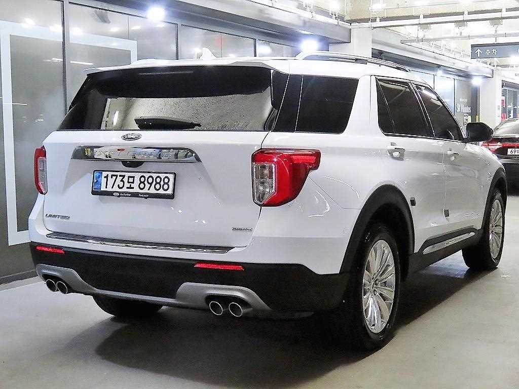Ford Explorer - Vista 4