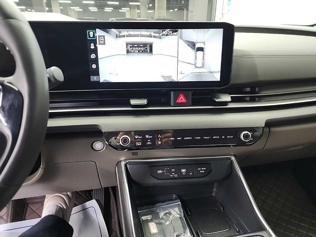 KIA Carnival - Vista 10