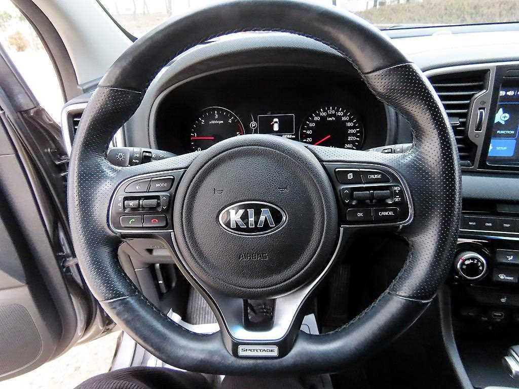 KIA Sportage - Vista 8