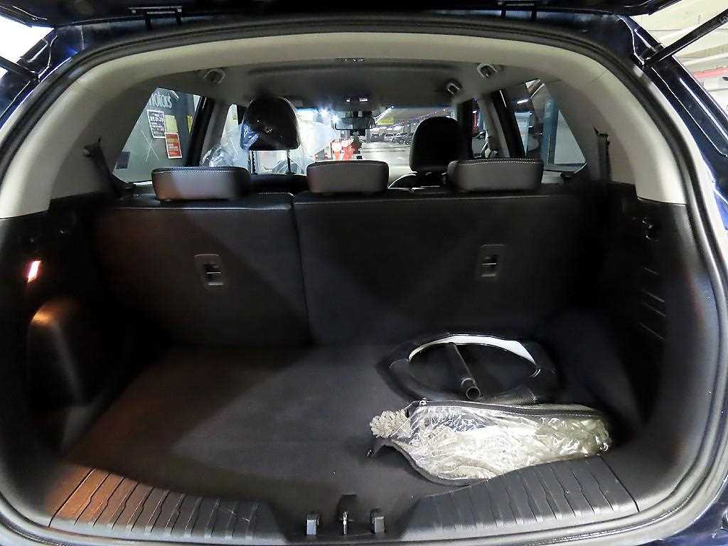 Ssangyong Tivoli 2016 Azul - Importación desde Corea - HF Imports Iquique - Foto 17