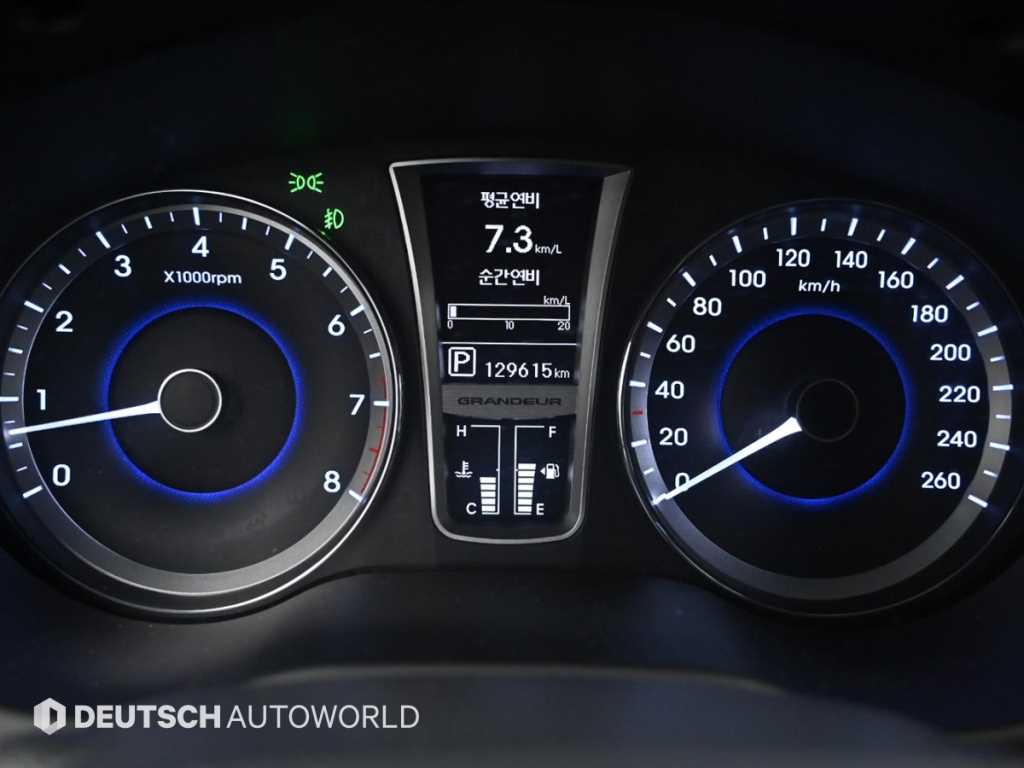 HYUNDAI Grandeur - Vista 8