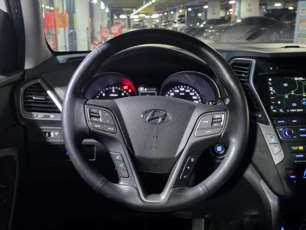 HYUNDAI Santa Fe - Vista 11