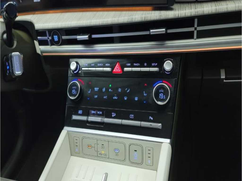 HYUNDAI Santa Fe - Vista 12