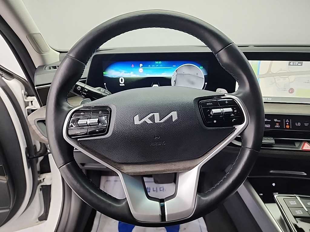 KIA K8 - Vista 10
