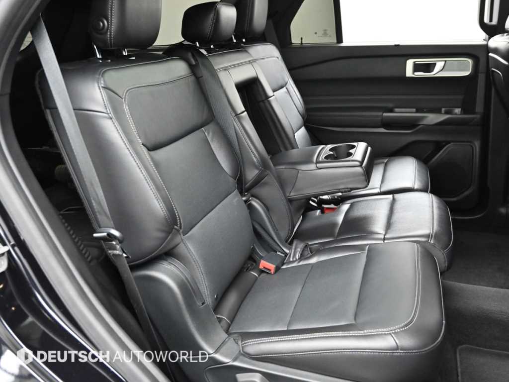 Ford Explorer - Vista 12