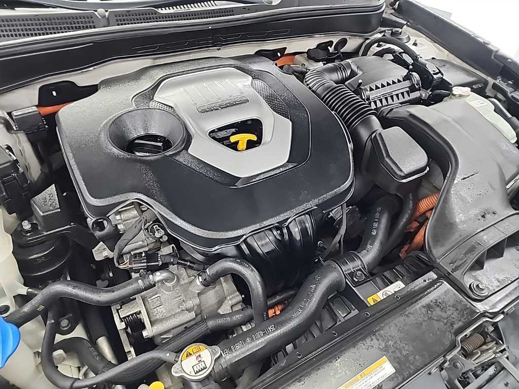 HYUNDAI Sonata - Vista 5