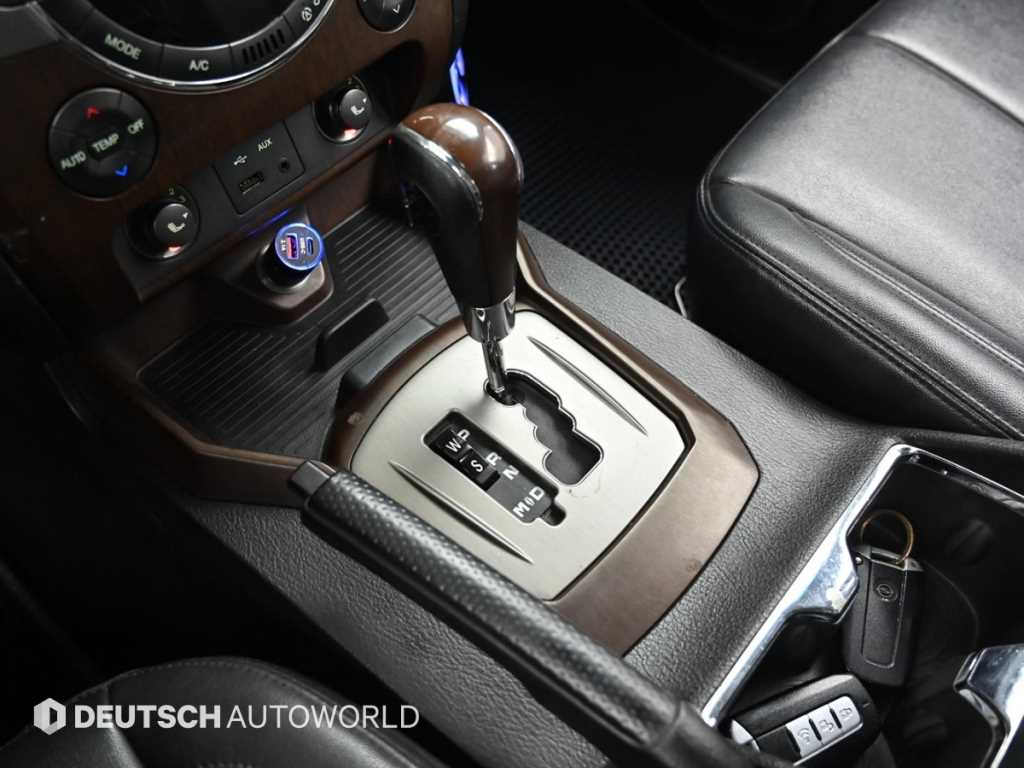 Ssangyong Rexton - Vista 9