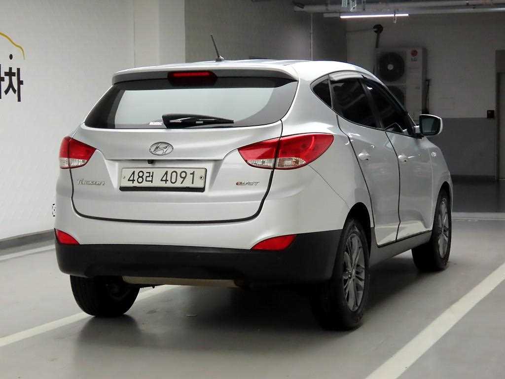 HYUNDAI Tucson - Vista 4