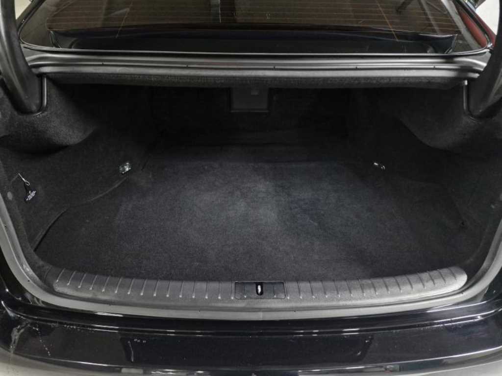 Genesis G80 2017 Negro - Importación desde Corea - HF Imports Iquique - Foto 18