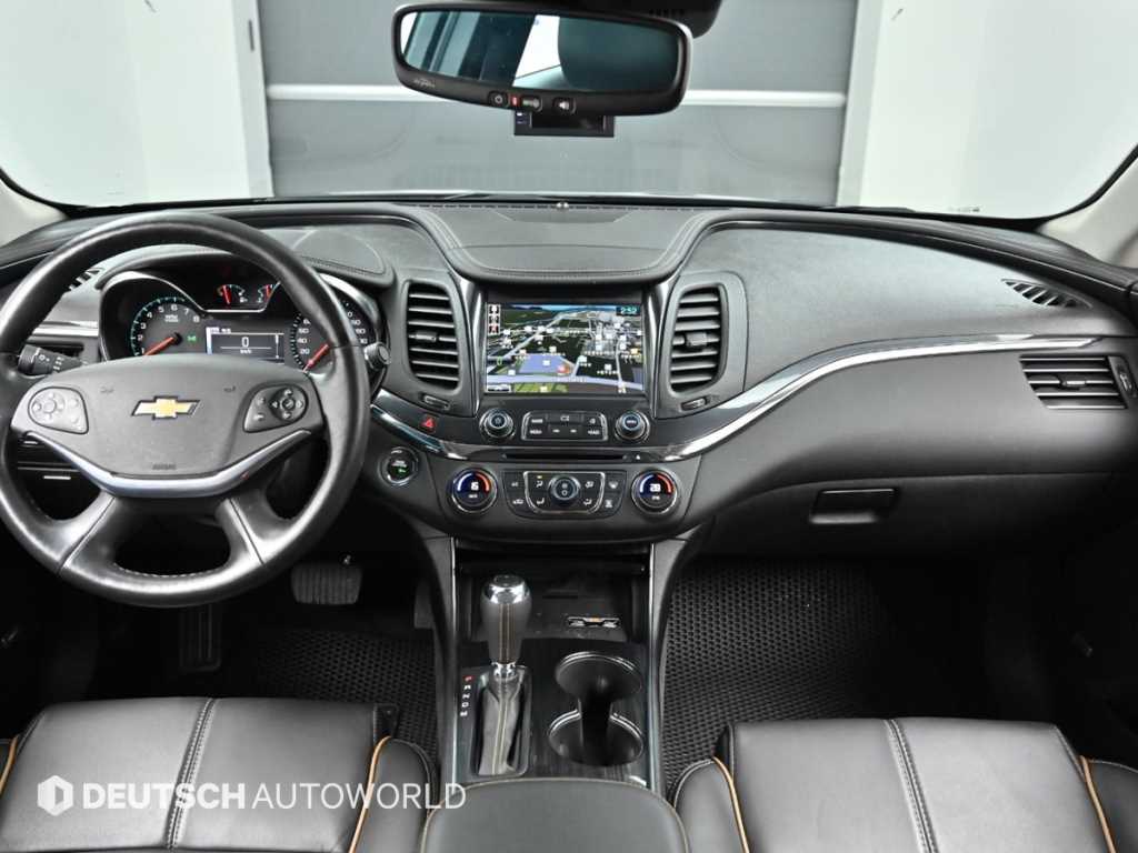 Chevrolet Impala - Vista 7