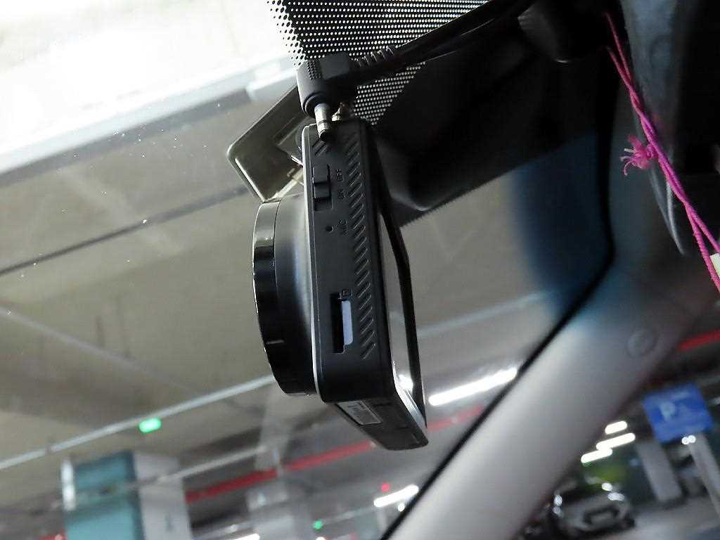 Ssangyong Tivoli 2016 Azul - Importación desde Corea - HF Imports Iquique - Foto 15