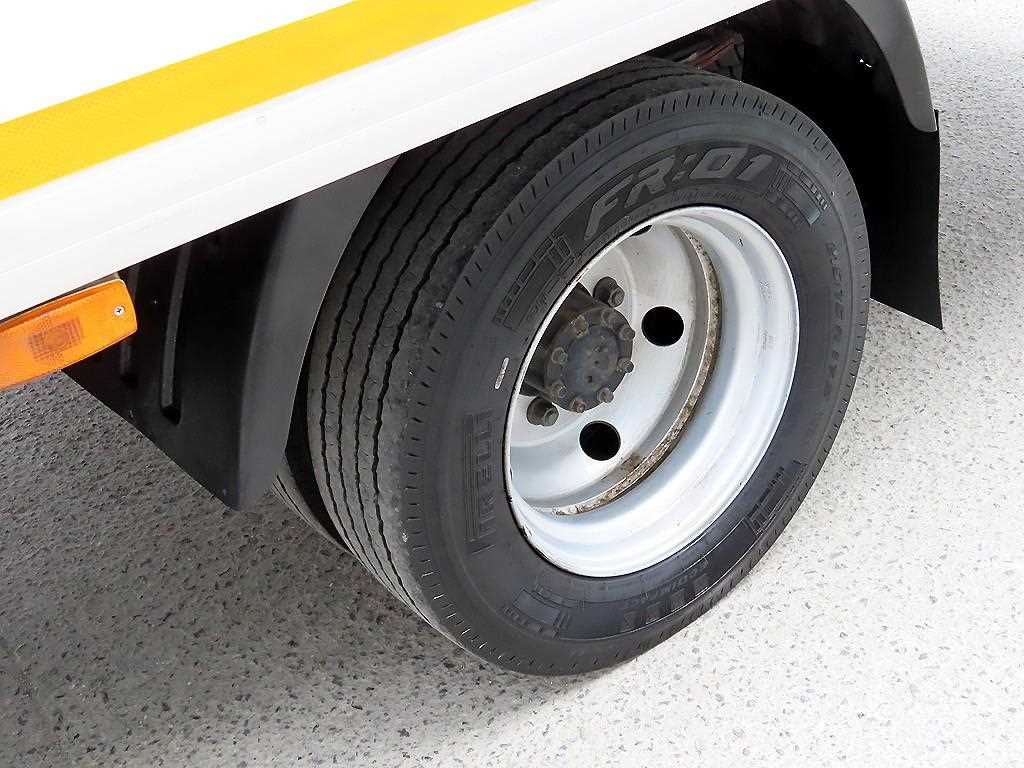 medium and large cargo truck 2021 Blanco - Importación desde Corea - HF Imports Iquique - Foto 17