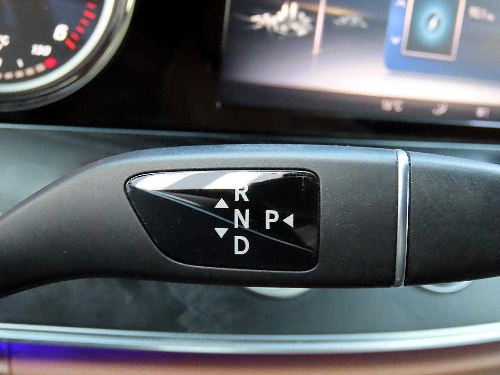 Mercedes Benz E class 2018 Blanco - Importación desde Corea - HF Imports Iquique - Foto 15