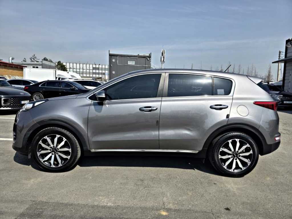 KIA Sportage - Vista 4