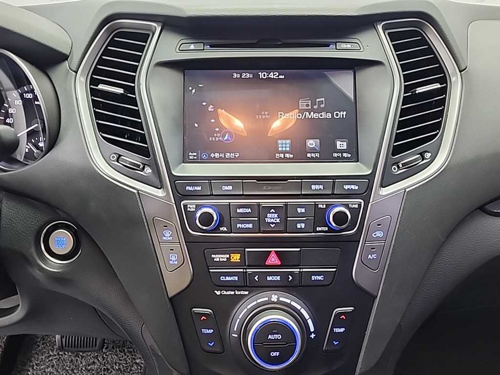 HYUNDAI Santa Fe - Vista 10