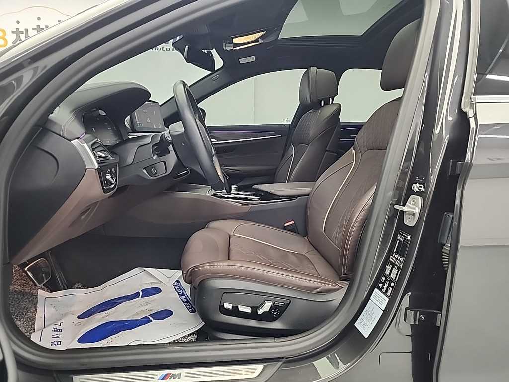 BMW 5 Series - Vista 11