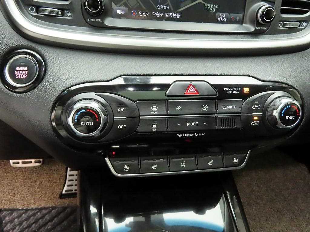 KIA Sorento - Vista 9