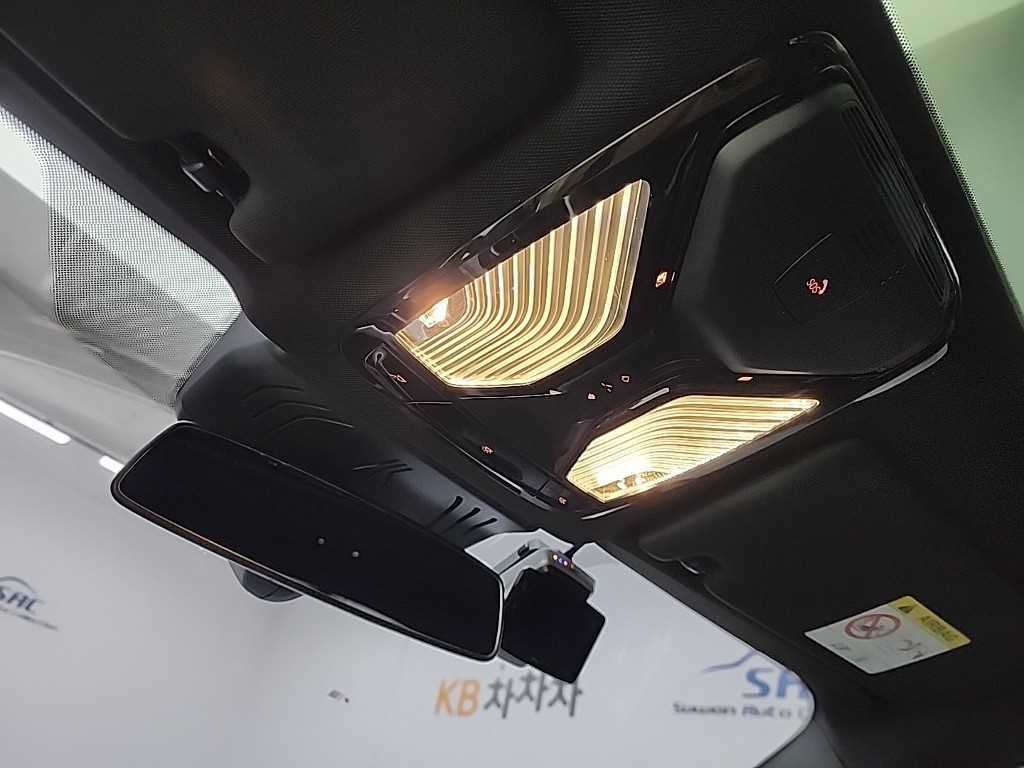 BMW i4 2024 Negro - Importación desde Corea - HF Imports Iquique - Foto 17