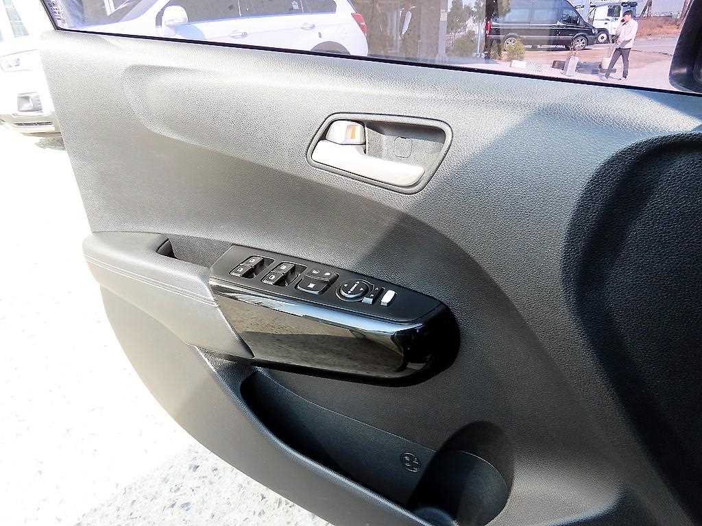 KIA Morning - Vista 11