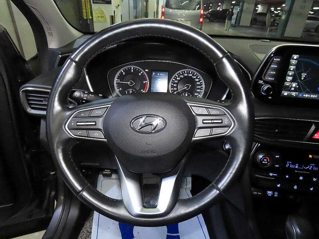 HYUNDAI Santa Fe - Vista 8