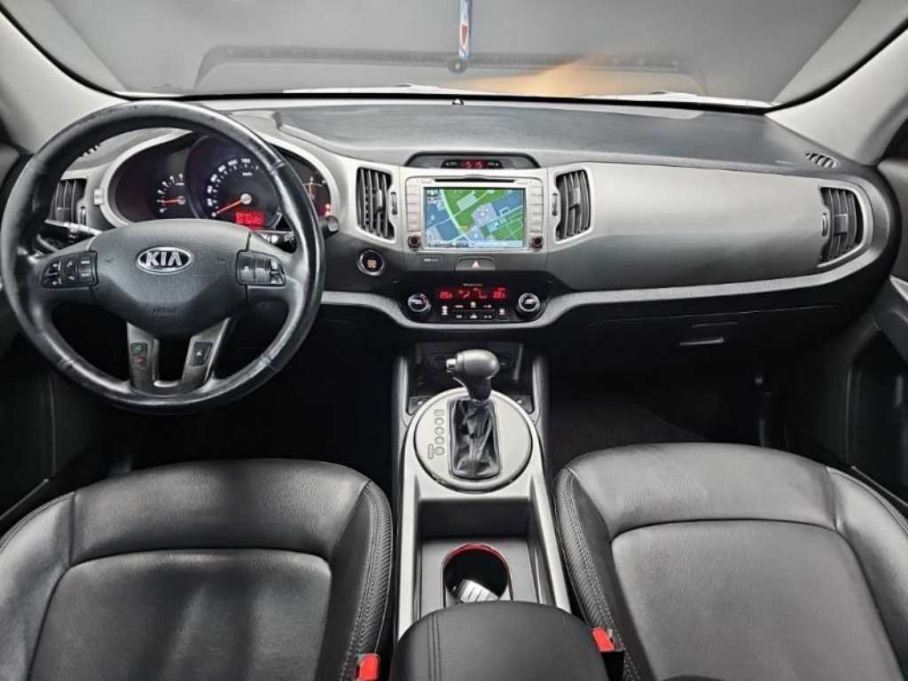 KIA Sportage - Vista 5