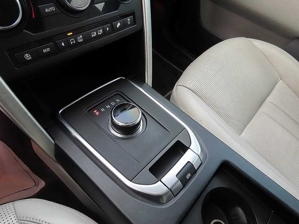 Land Rover Discovery Sports - Vista 10