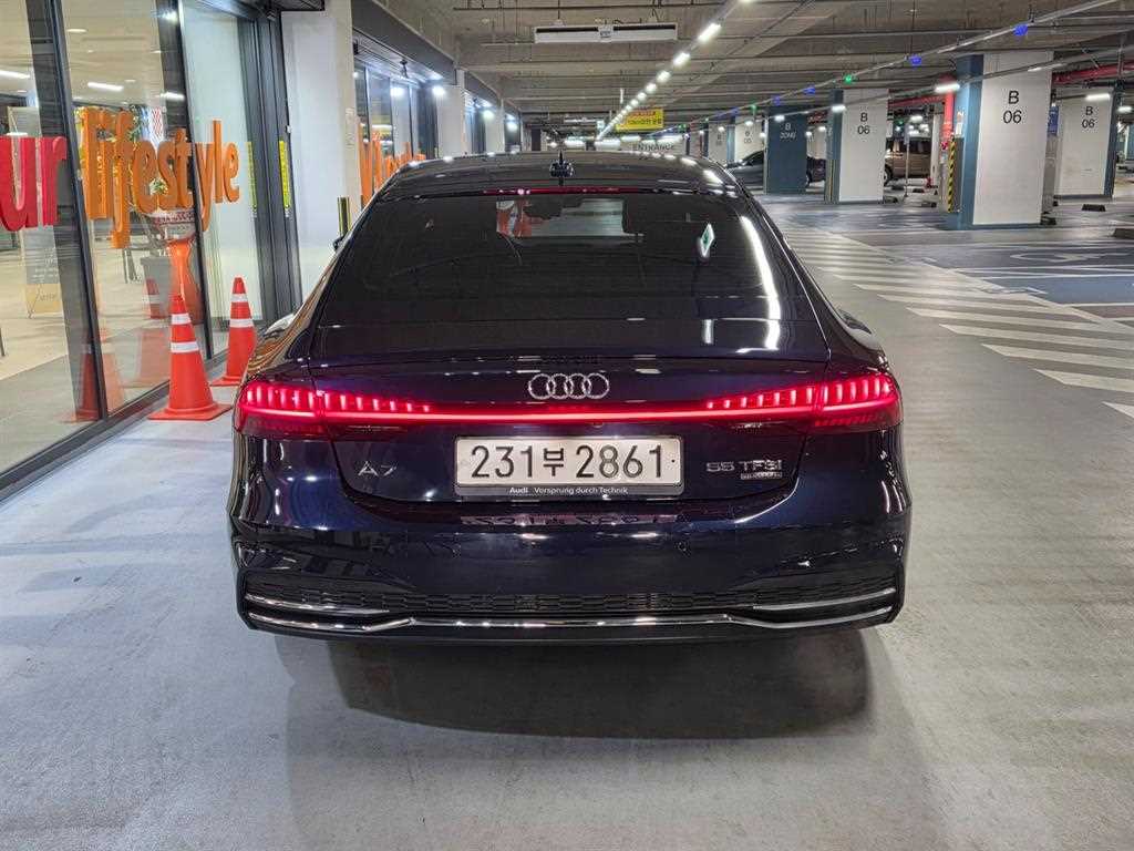 Audi A7 - Vista 5