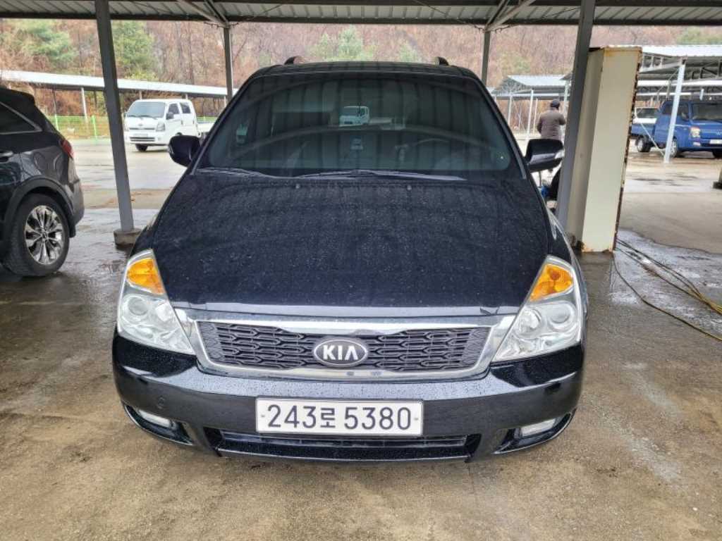 KIA Carnival 2013 - Importación desde Corea - HF Imports Iquique - Foto 1
